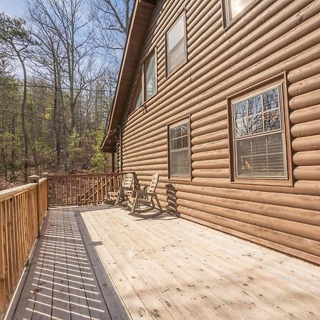 Comfort Cabin Bearway To Heaven W Private Hot Tub Pigeon Forge Extérieur photo