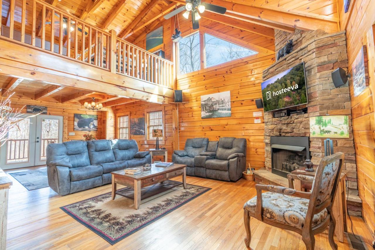 Comfort Cabin Bearway To Heaven W Private Hot Tub Pigeon Forge Extérieur photo