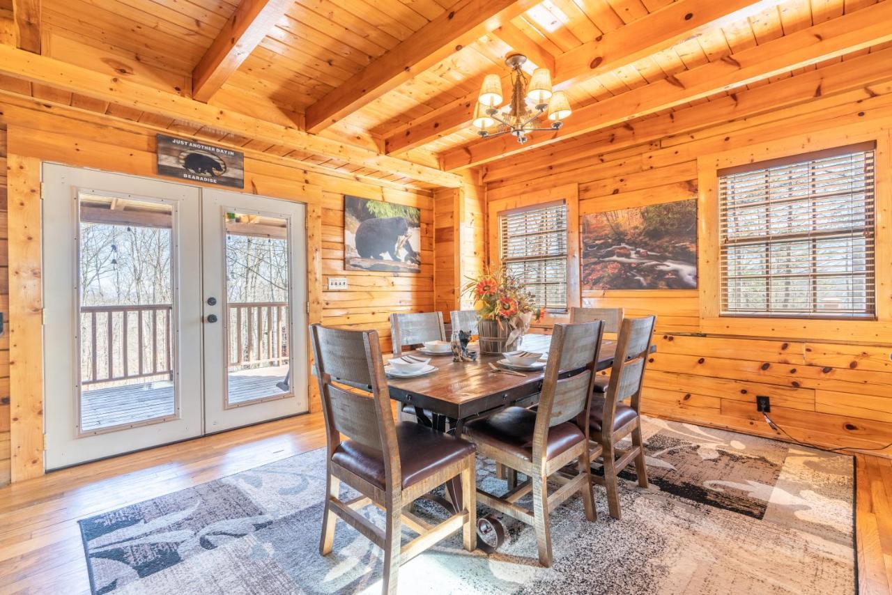 Comfort Cabin Bearway To Heaven W Private Hot Tub Pigeon Forge Extérieur photo