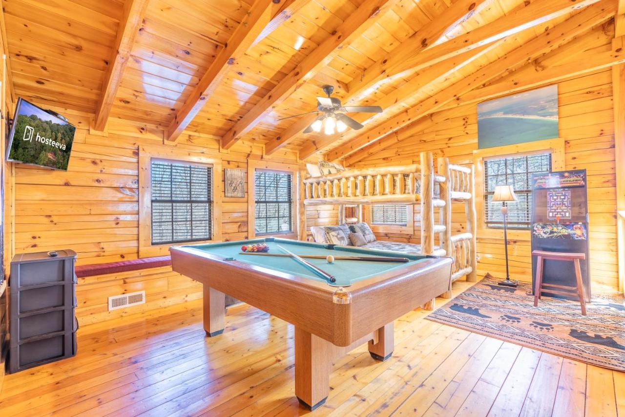 Comfort Cabin Bearway To Heaven W Private Hot Tub Pigeon Forge Extérieur photo