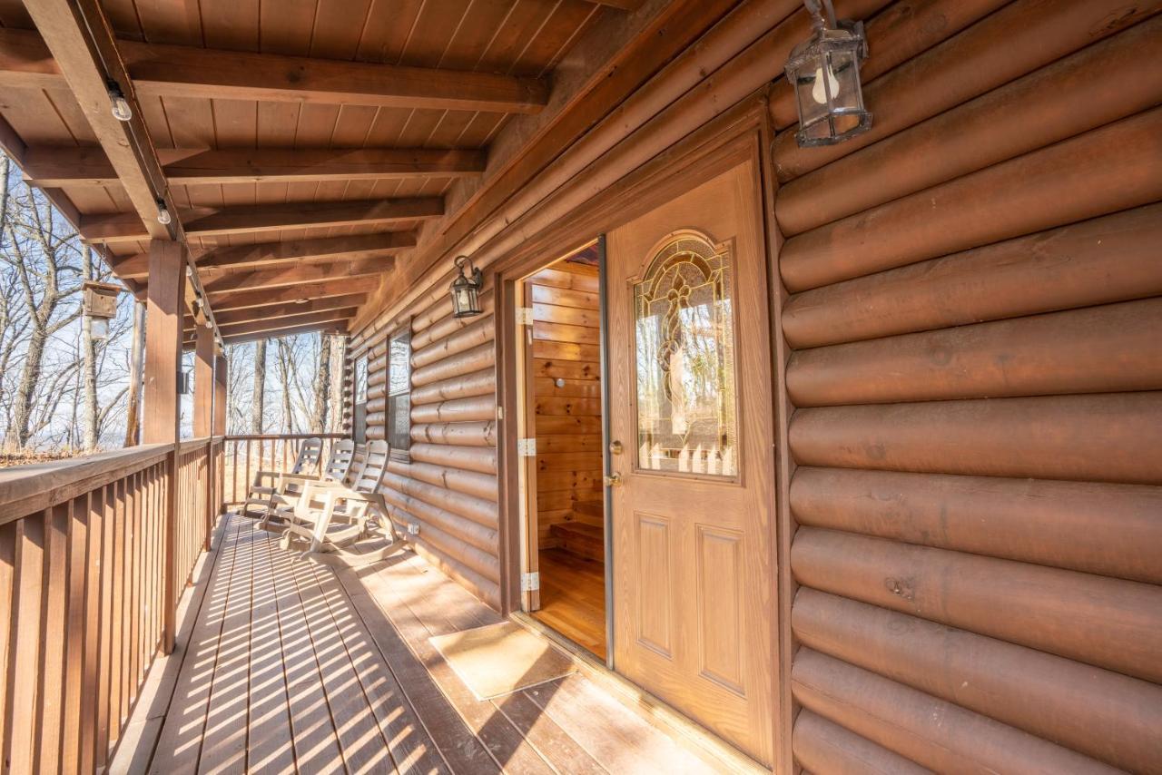 Comfort Cabin Bearway To Heaven W Private Hot Tub Pigeon Forge Extérieur photo