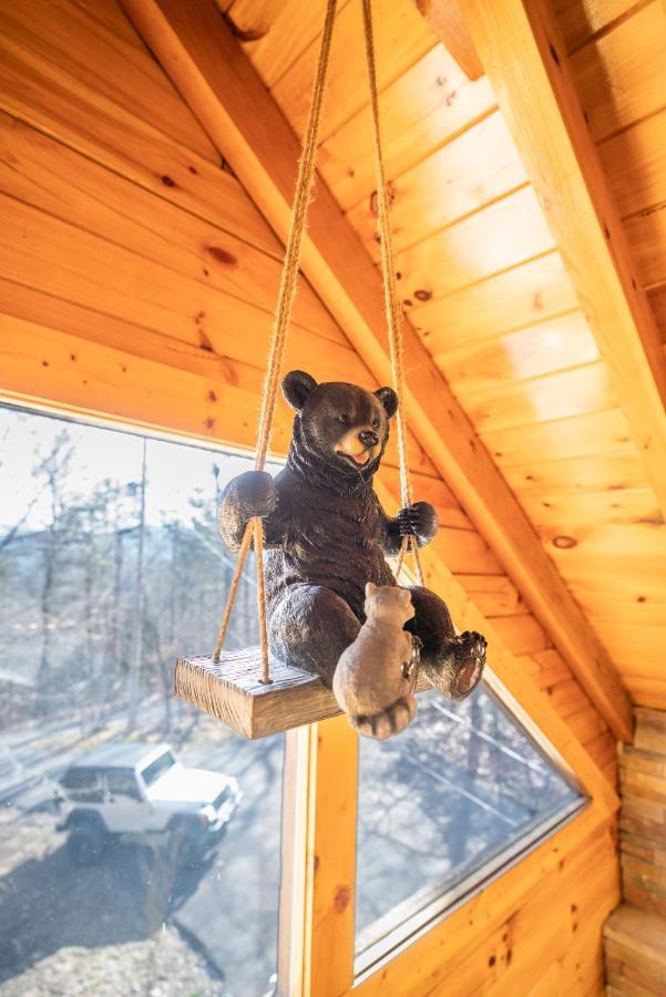 Comfort Cabin Bearway To Heaven W Private Hot Tub Pigeon Forge Extérieur photo